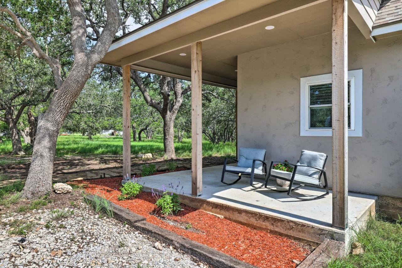 Cozy Spring Branch Cottage In Hill Country! Exterior photo